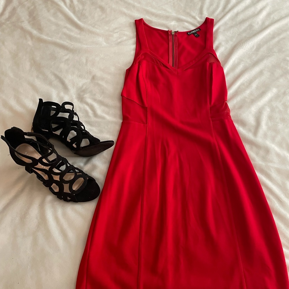 Express red dress, party, cocktail, wedding. Perfect for Date night or party.